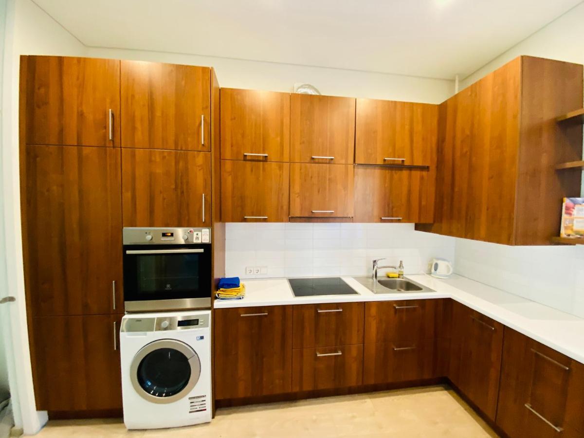 Great Flat With Terrace In Oldtown-Prime Rentals Kaunas Kültér fotó
