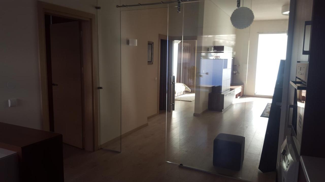 Great Flat With Terrace In Oldtown-Prime Rentals Kaunas Kültér fotó